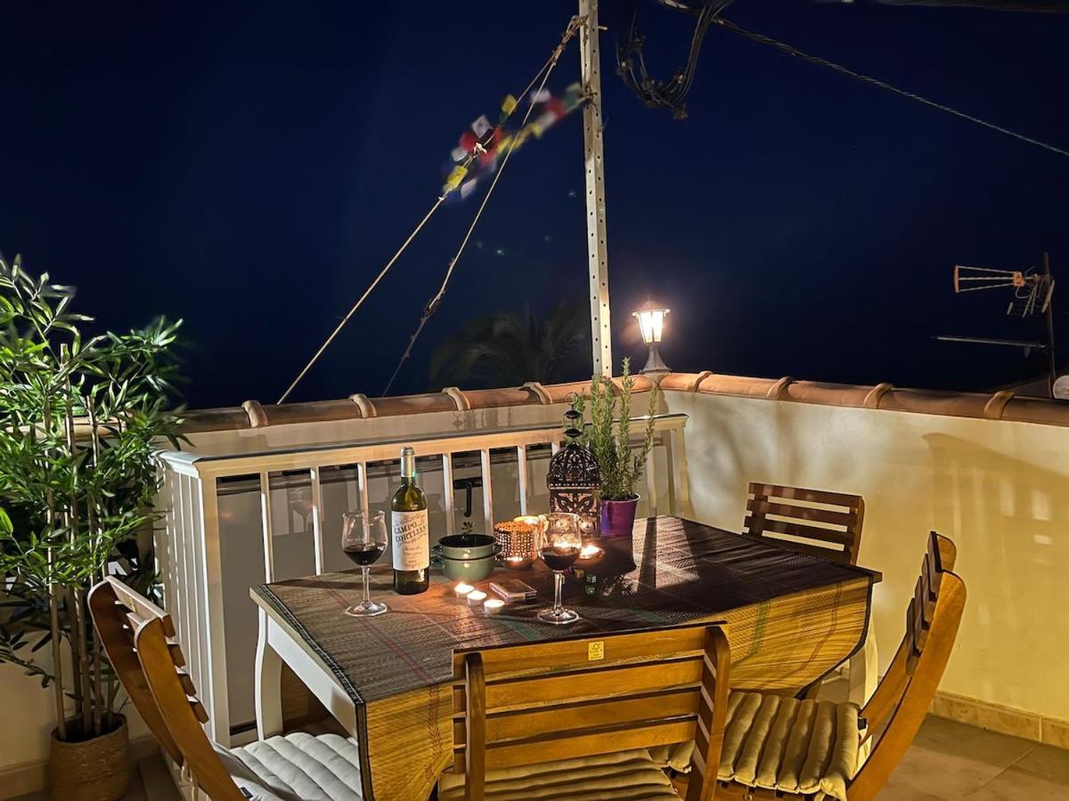 Oldtown Family House With Amazing Terrace - 3 Minutes From Beach! فيياخويوسا المظهر الخارجي الصورة
