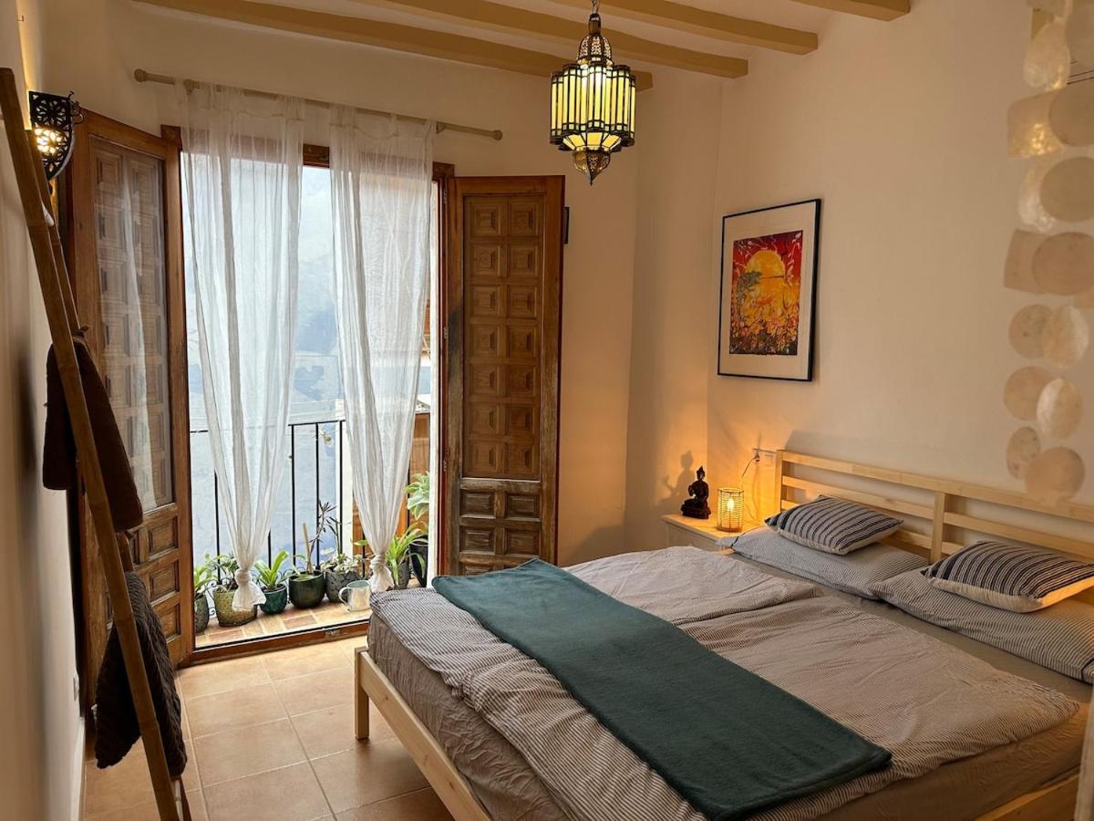 Oldtown Family House With Amazing Terrace - 3 Minutes From Beach! فيياخويوسا المظهر الخارجي الصورة