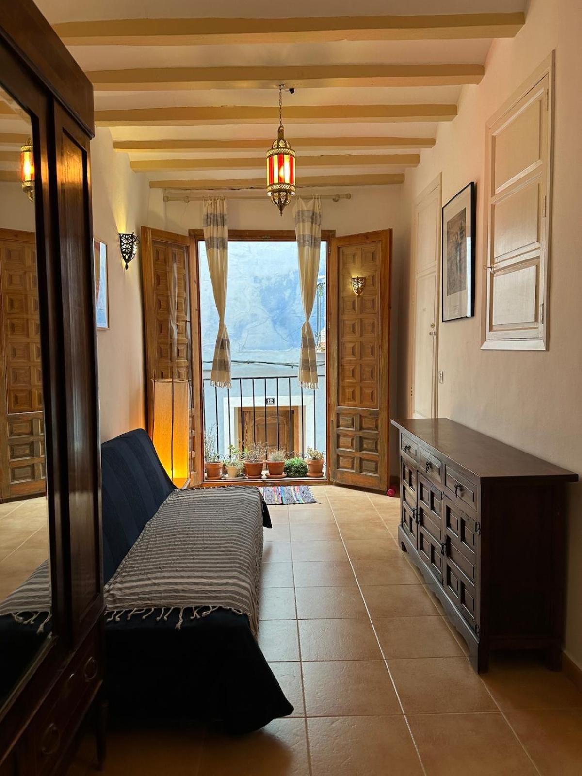 Oldtown Family House With Amazing Terrace - 3 Minutes From Beach! فيياخويوسا المظهر الخارجي الصورة